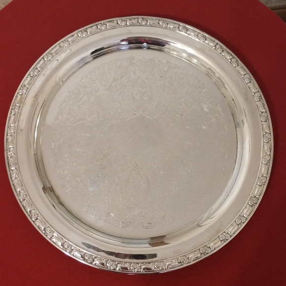 Vintage Oneida USA Round Silver Tray